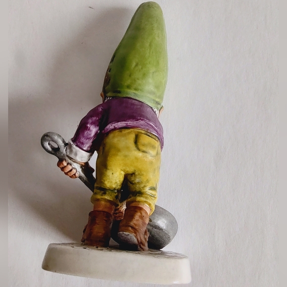 Goebel Vintage Gnome Well 503 Co Boy Bit The Bachelor Frying Eggs Figurine 1970 - Picture 13 of 16